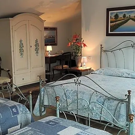 Paola E Francesco Bed & Breakfast 3*